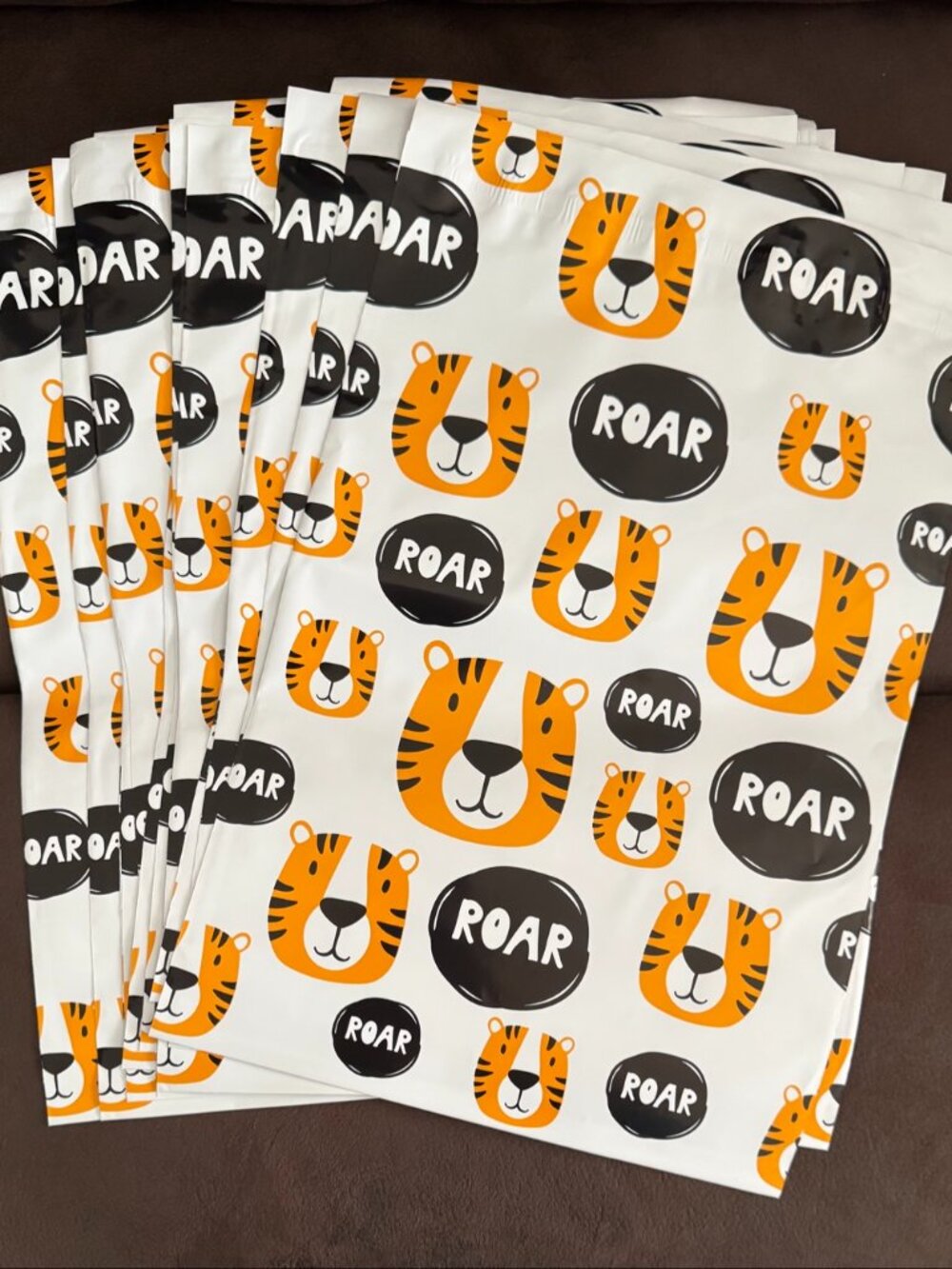 Tiger Roar Poly Mailers 10x13 – Set of 20, New